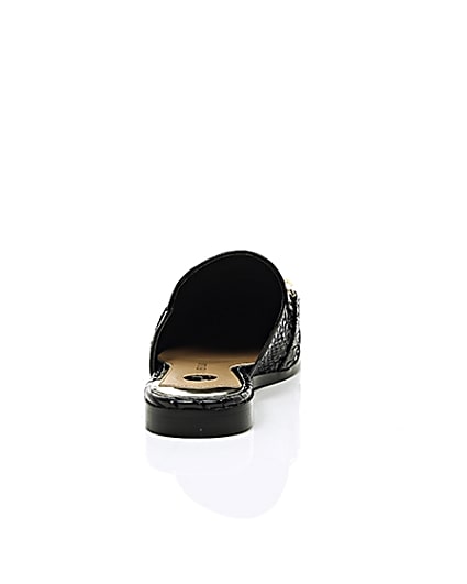 360 degree animation of product Black patent croc backless loafers frame-15