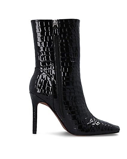 360 degree animation of product Black Patent croc embossed heeled Boots frame-15