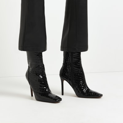 Croc discount pointed boots