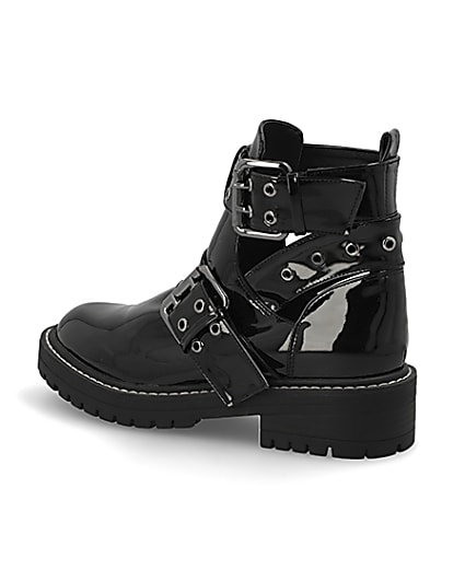 360 degree animation of product Black patent cut away wide fit chunky boots frame-5