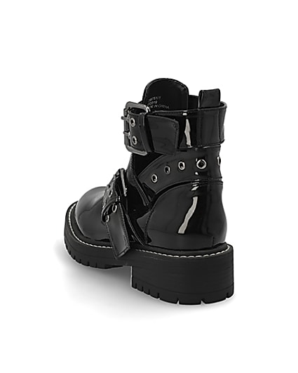 360 degree animation of product Black patent cut away wide fit chunky boots frame-7