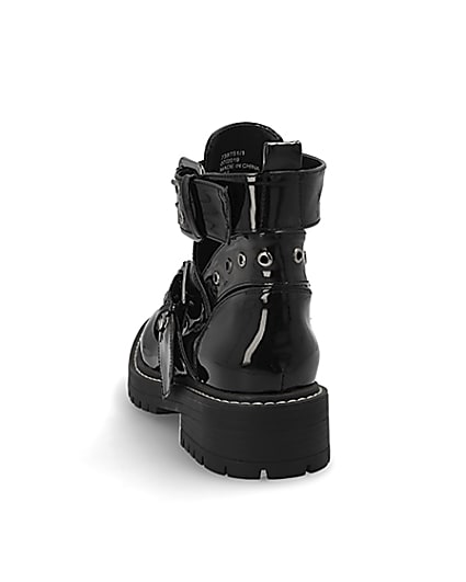 360 degree animation of product Black patent cut away wide fit chunky boots frame-8