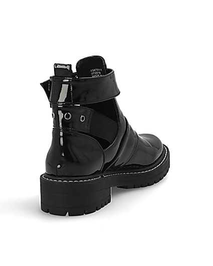 360 degree animation of product Black patent cut away wide fit chunky boots frame-11