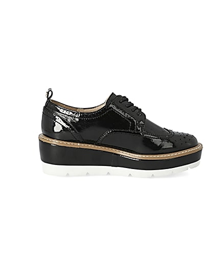 360 degree animation of product Black patent lace-up platform brogues frame-15
