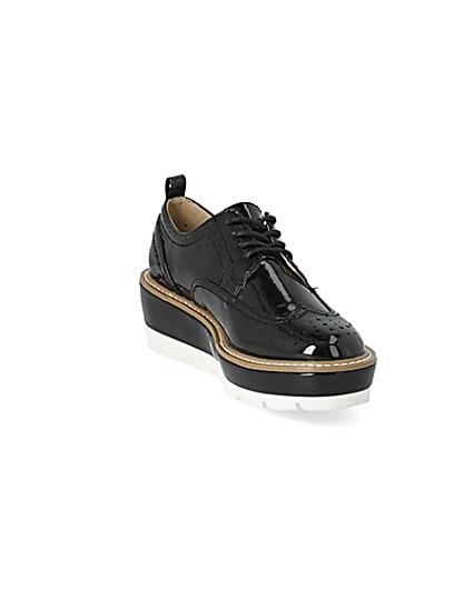 360 degree animation of product Black patent lace-up platform brogues frame-19