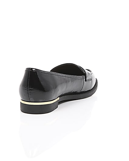 360 degree animation of product Black patent loafers frame-14