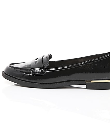 360 degree animation of product Black patent loafers frame-21