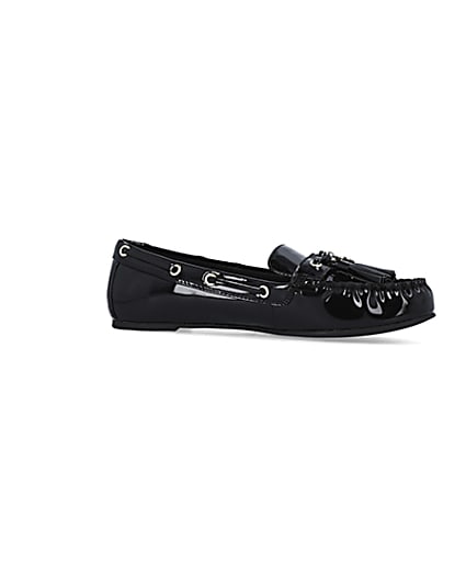 360 degree animation of product Black patent loafers frame-16