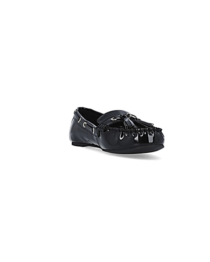 360 degree animation of product Black patent loafers frame-19