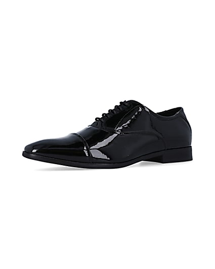 360 degree animation of product Black Patent Oxford shoes frame-1