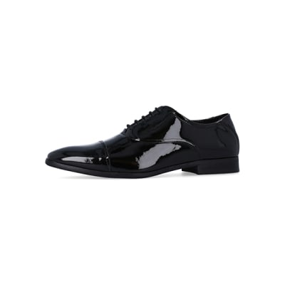 360 degree animation of product Black Patent Oxford shoes frame-2