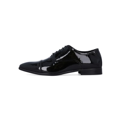360 degree animation of product Black Patent Oxford shoes frame-3