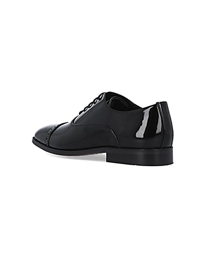 360 degree animation of product Black Patent Oxford shoes frame-6