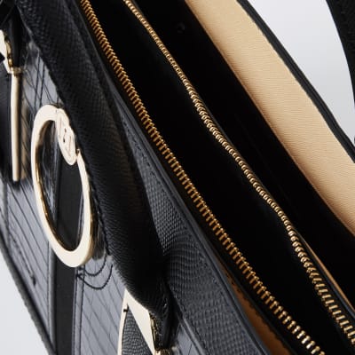 Black patent ring front tote handbag