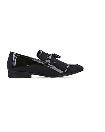 360 degree animation of product Black Patent tassel Loafers frame-14