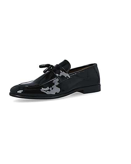 360 degree animation of product Black patent tassel loafers frame-1