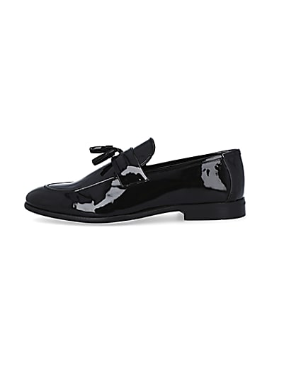 360 degree animation of product Black patent tassel loafers frame-3