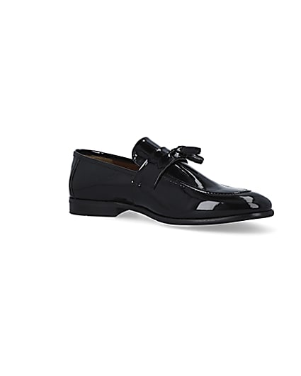 360 degree animation of product Black patent tassel loafers frame-17