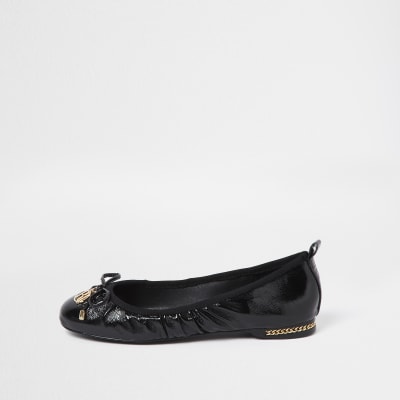 Black patent toe ballerina bow shoes