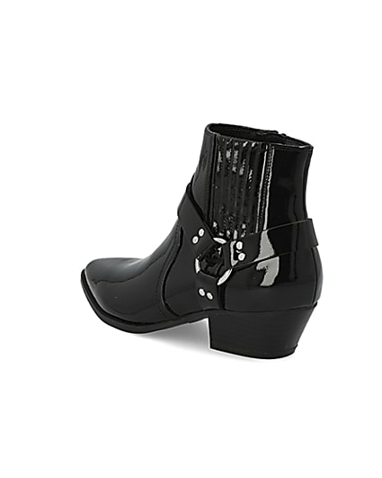 360 degree animation of product Black patent western buckle boots frame-6