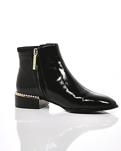 360 degree animation of product Black pearl embellished flat ankle boot frame-8