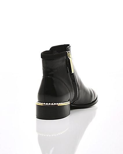 360 degree animation of product Black pearl embellished flat ankle boot frame-14