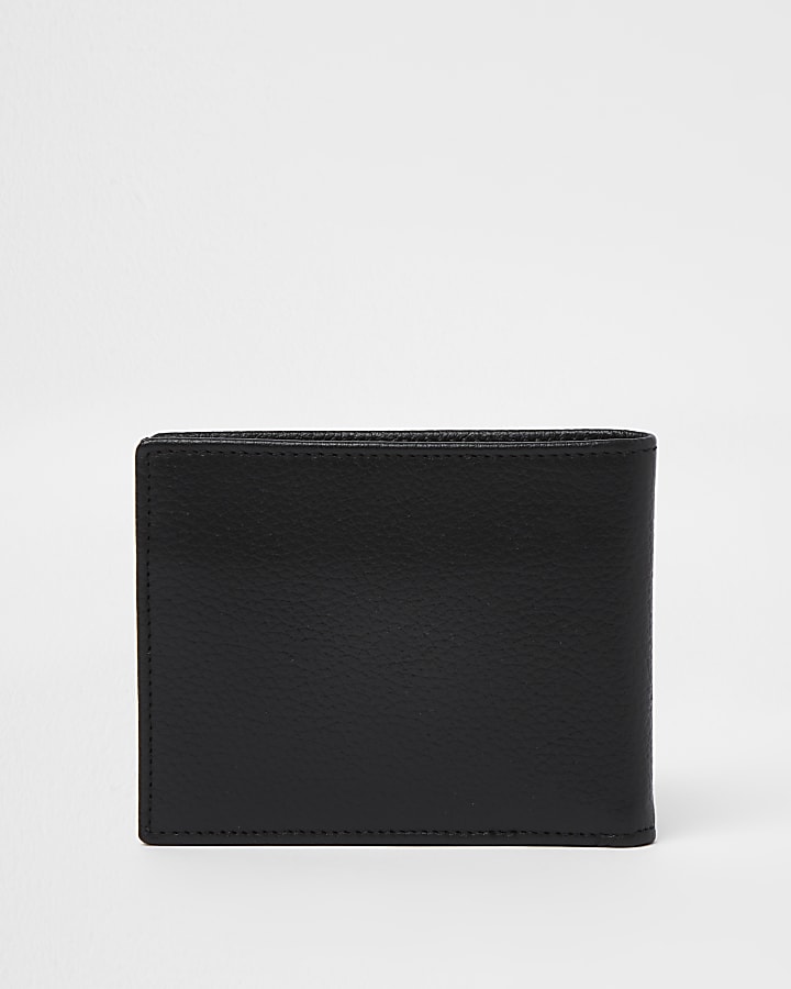 Black pebbled RR bifold wallet