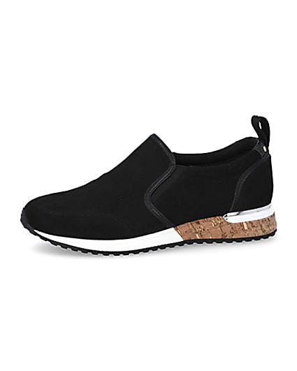 360 degree animation of product Black perforated cork sole runner trainers frame-2