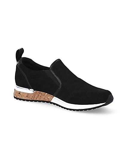 360 degree animation of product Black perforated cork sole runner trainers frame-17