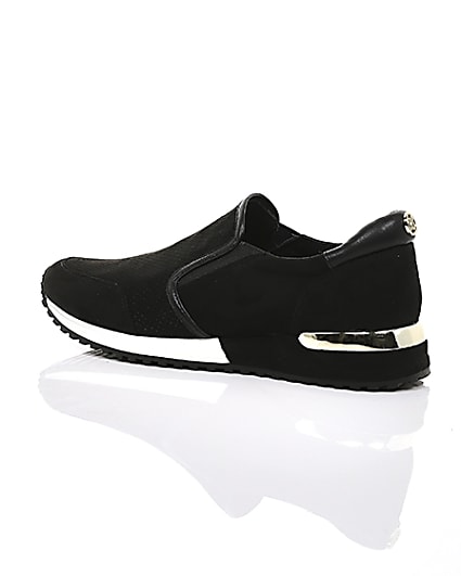 360 degree animation of product Black perforated runner trainers frame-19