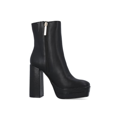 360 degree animation of product Black platform heeled ankle boots frame-16
