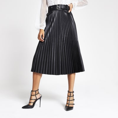 black leather midi skirt outfit