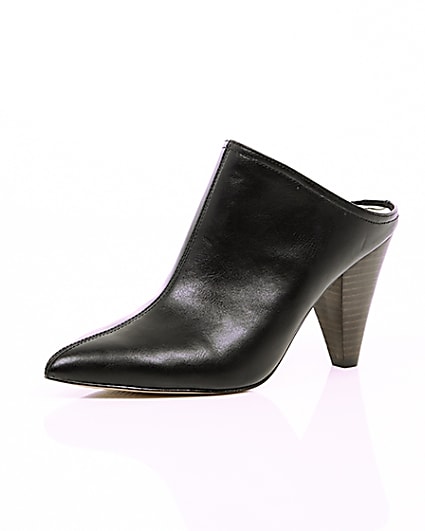 360 degree animation of product Black pointed toe cone heel mules frame-0