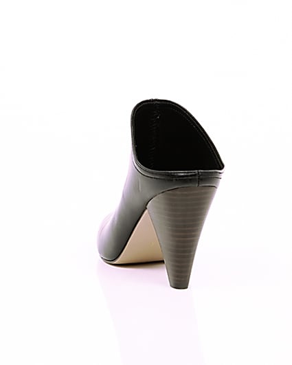 360 degree animation of product Black pointed toe cone heel mules frame-17