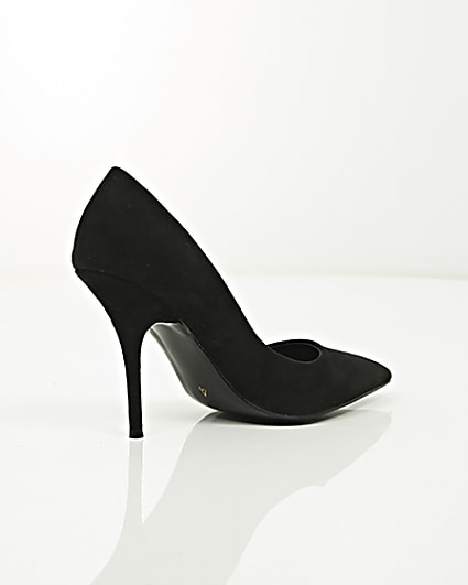 360 degree animation of product Black pointed toe court shoes frame-12