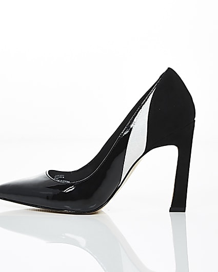 360 degree animation of product Black pointed toe court shoes frame-21