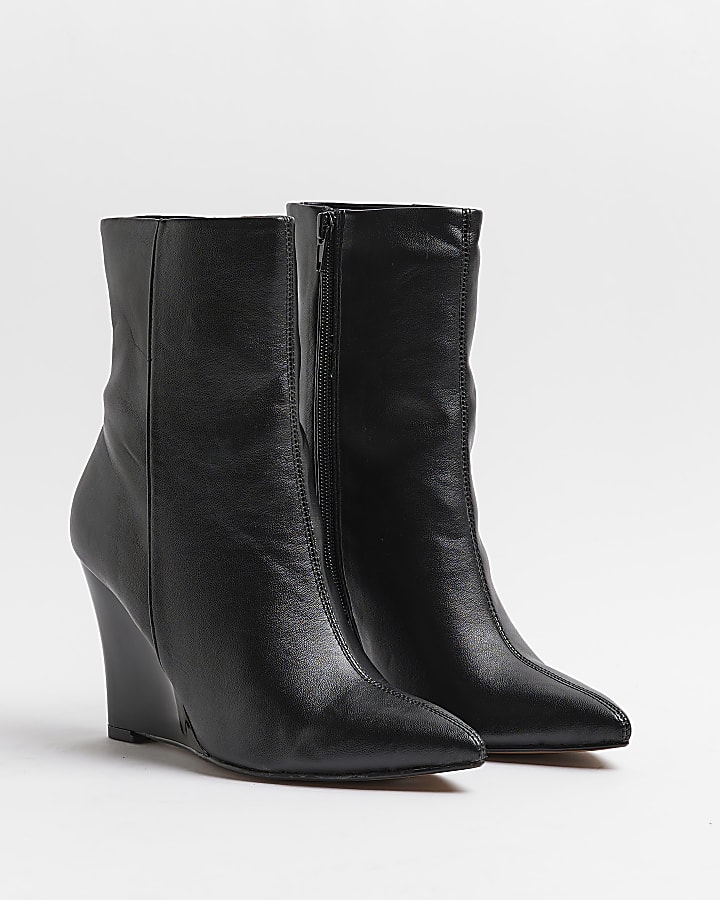 Black pointed toe wedge ankle boots