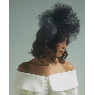 Black Premium Edie Netted Headband Fascinator