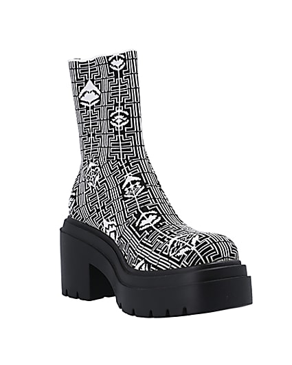 360 degree animation of product Black print ankle sock boots frame-18