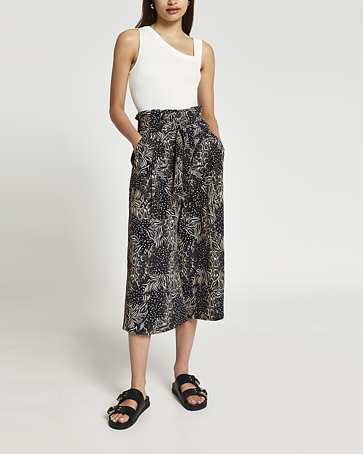 Black printed belted culotte trousers