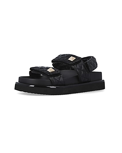 360 degree animation of product Black quilted chunky sandals frame-1