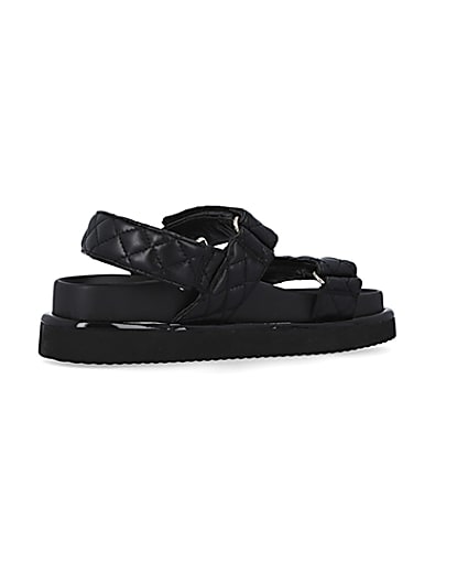 360 degree animation of product Black quilted chunky sandals frame-13