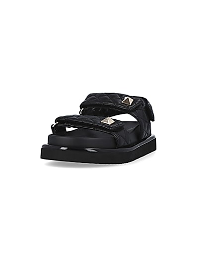 360 degree animation of product Black quilted chunky sandals frame-23
