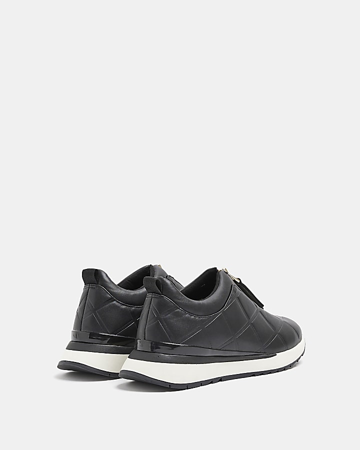 Black quilted front zip trainers