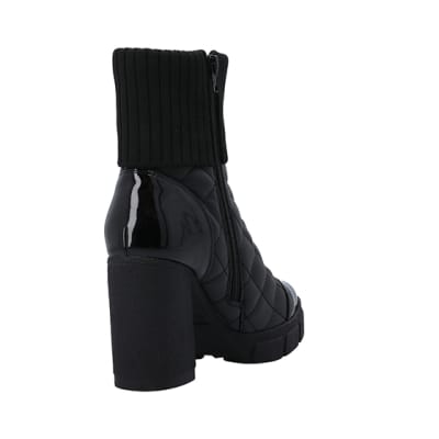 Lyriq heeled best sale ankle bootie