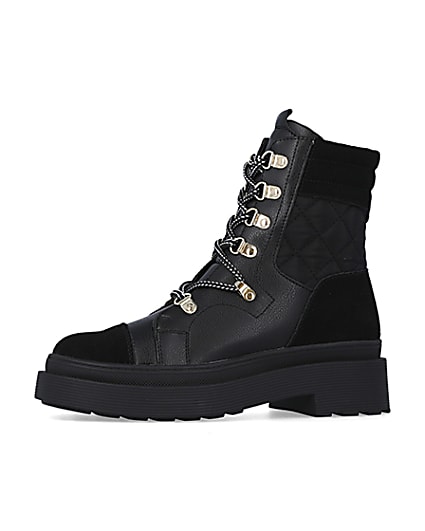 360 degree animation of product Black quilted hiker boots frame-2