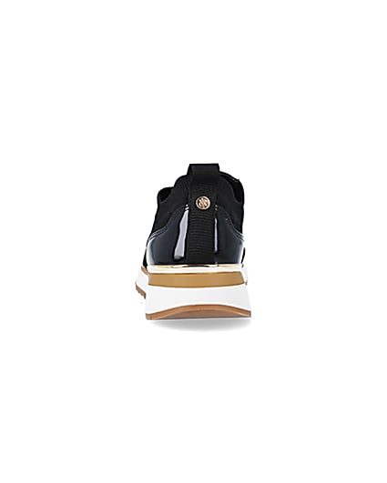 360 degree animation of product Black quilted zip trainers frame-9