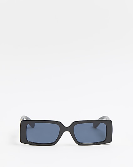 Black rectangular frame sunglasses