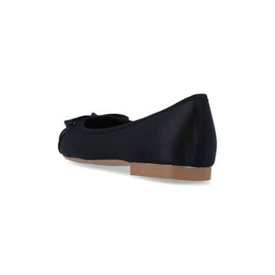 360 degree animation of product Black regular bow tie ballet pumps frame-7