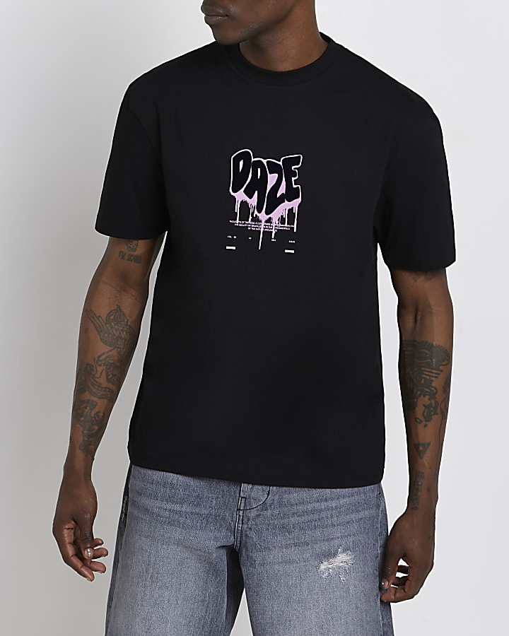 Black Regular fit daze graphic t-shirt